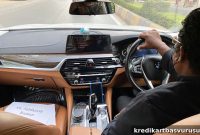 Luxury Airport Transfers in India: Private Cars, Chauffeurs & Meet-and-Greet