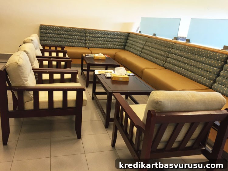 Cochin Earth lounge - Seating Area