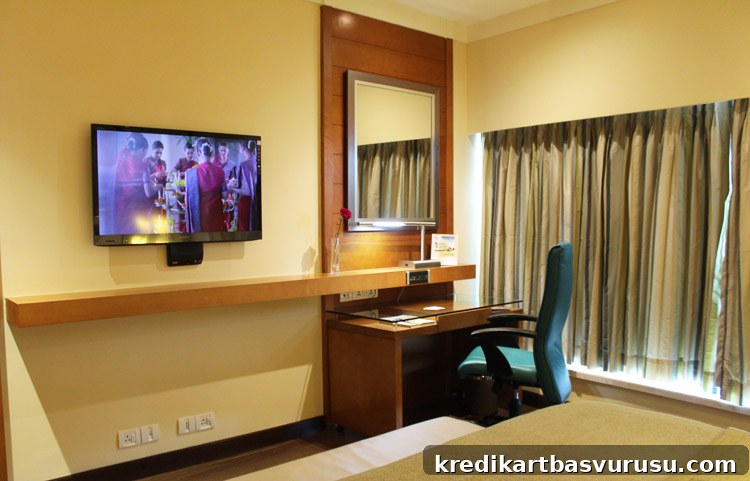 Taj Surya, Coimbatore – Work table